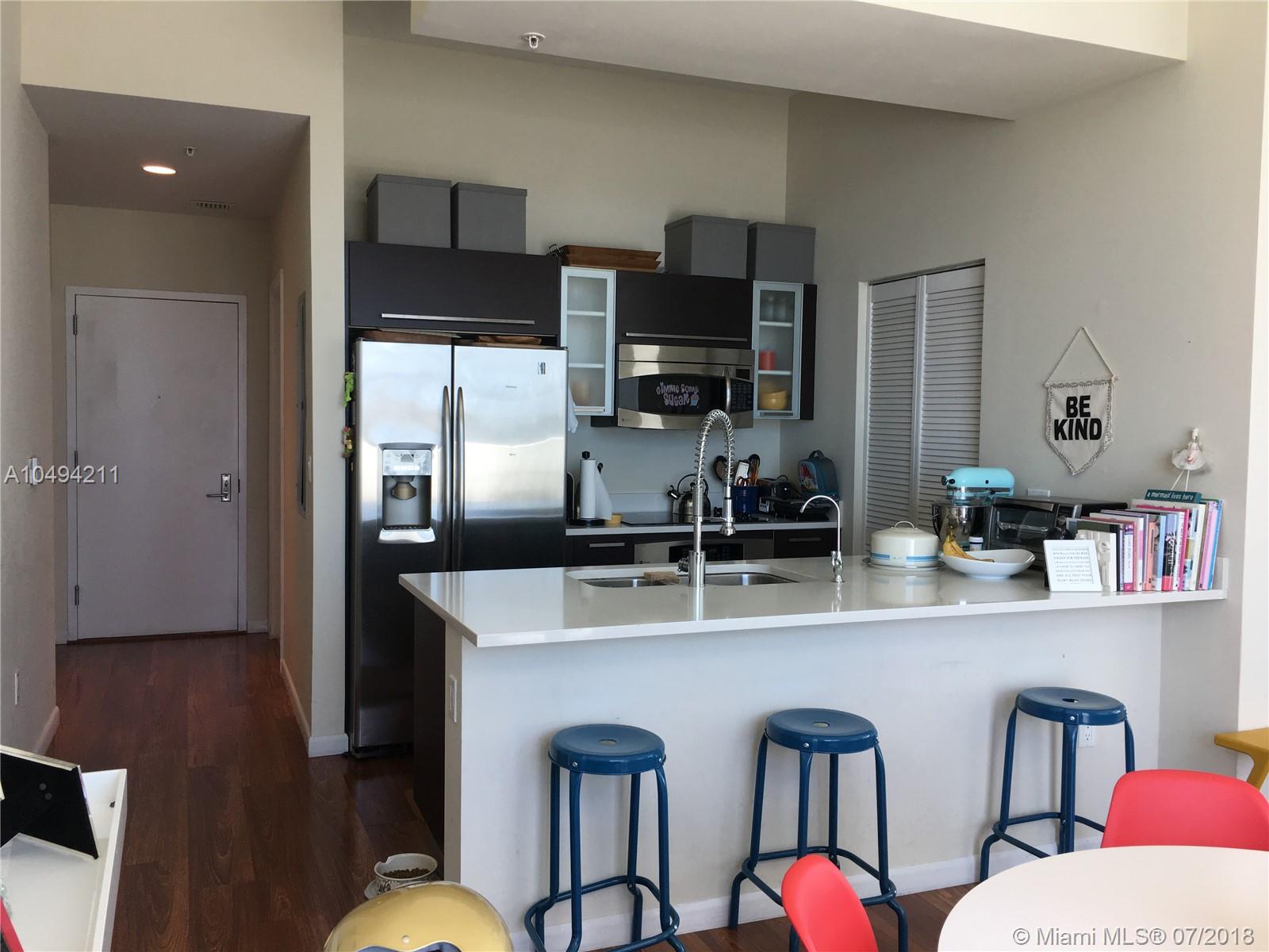 GALLERY ART CONDO - Residential Lease