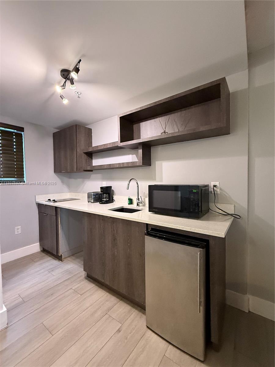 AMD PL OF 2ND OCEAN FRONT - Residential Lease