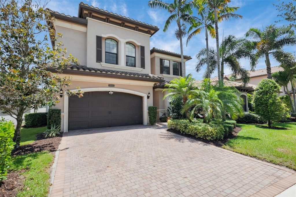 Photo of 8944 Little Falls Way #8944, Delray Beach, FL 33446 (MLS # A11950440)