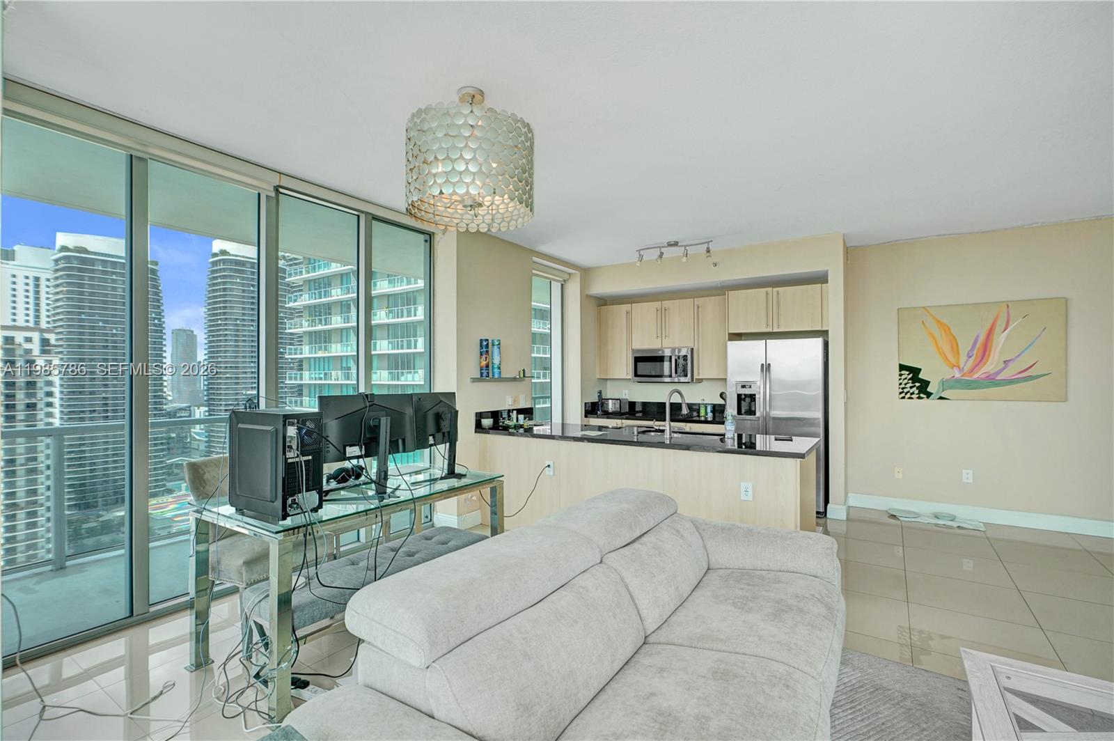 THE AXIS ON BRICKELL COND - Residential