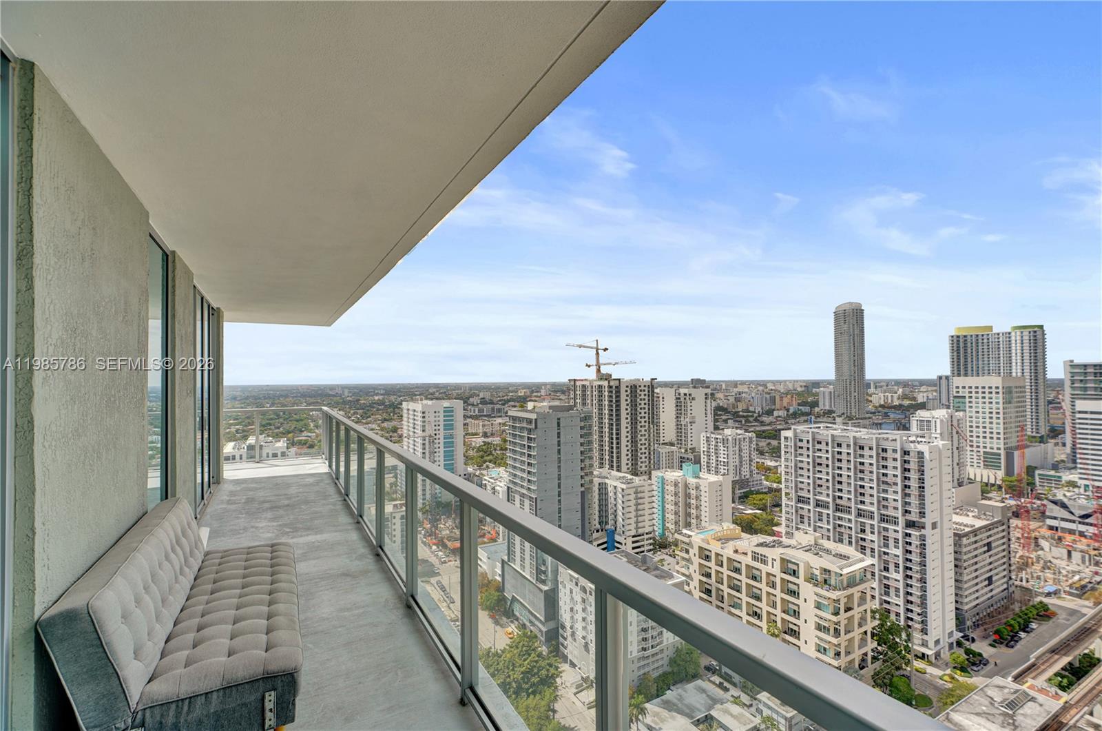 THE AXIS ON BRICKELL COND - Residential