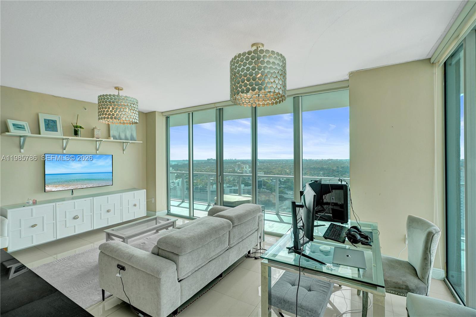 THE AXIS ON BRICKELL COND - Residential