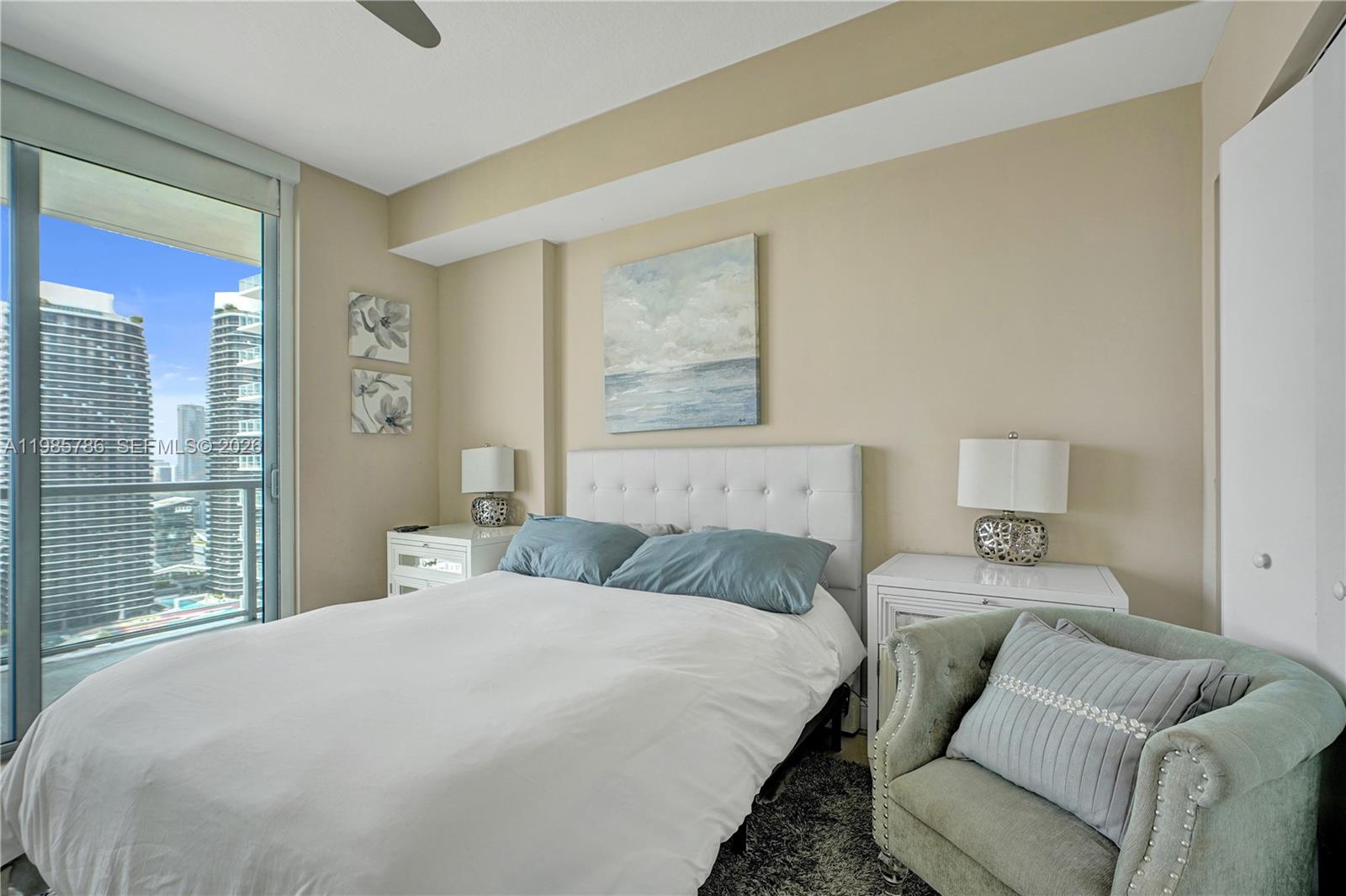 THE AXIS ON BRICKELL COND - Residential