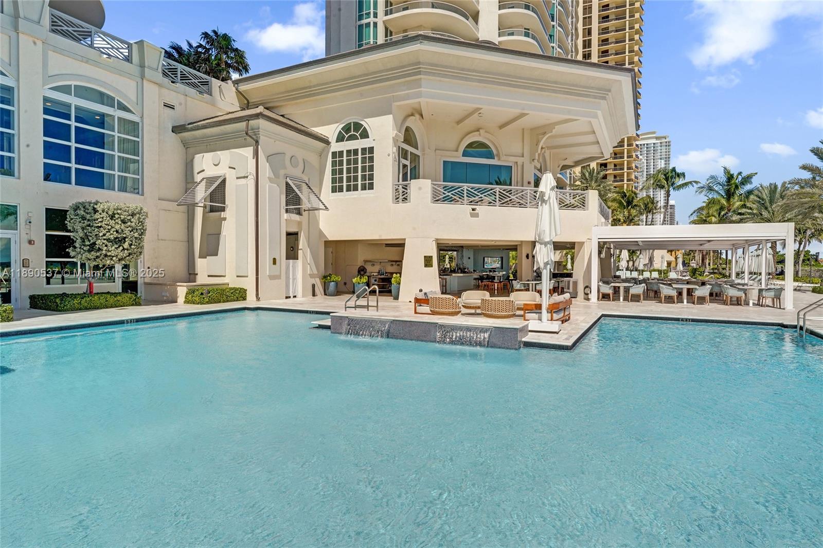 TURNBERRY OCEAN COLONY SO - Residential