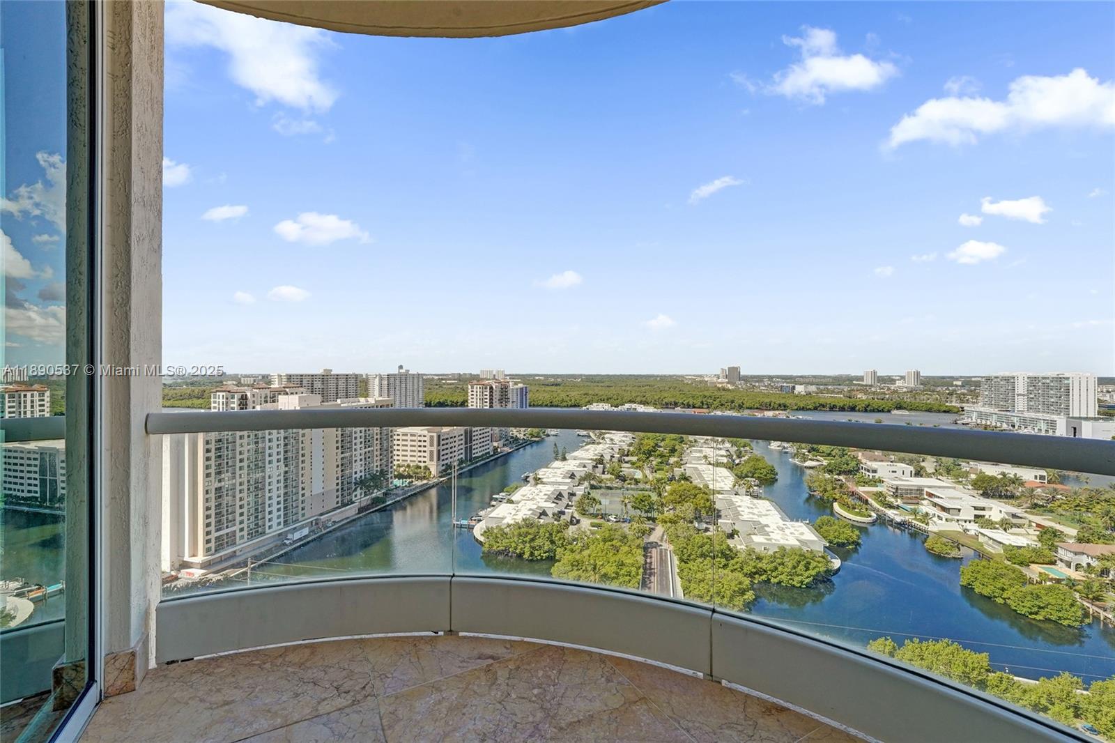 TURNBERRY OCEAN COLONY SO - Residential