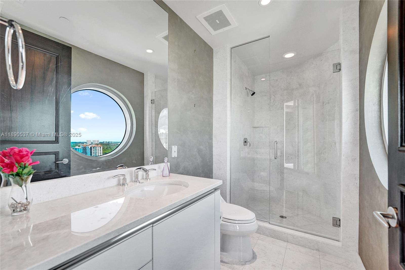TURNBERRY OCEAN COLONY SO - Residential