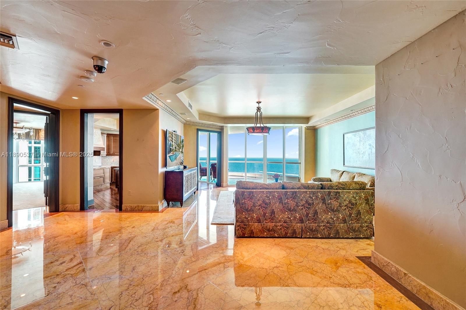TURNBERRY OCEAN COLONY SO - Residential