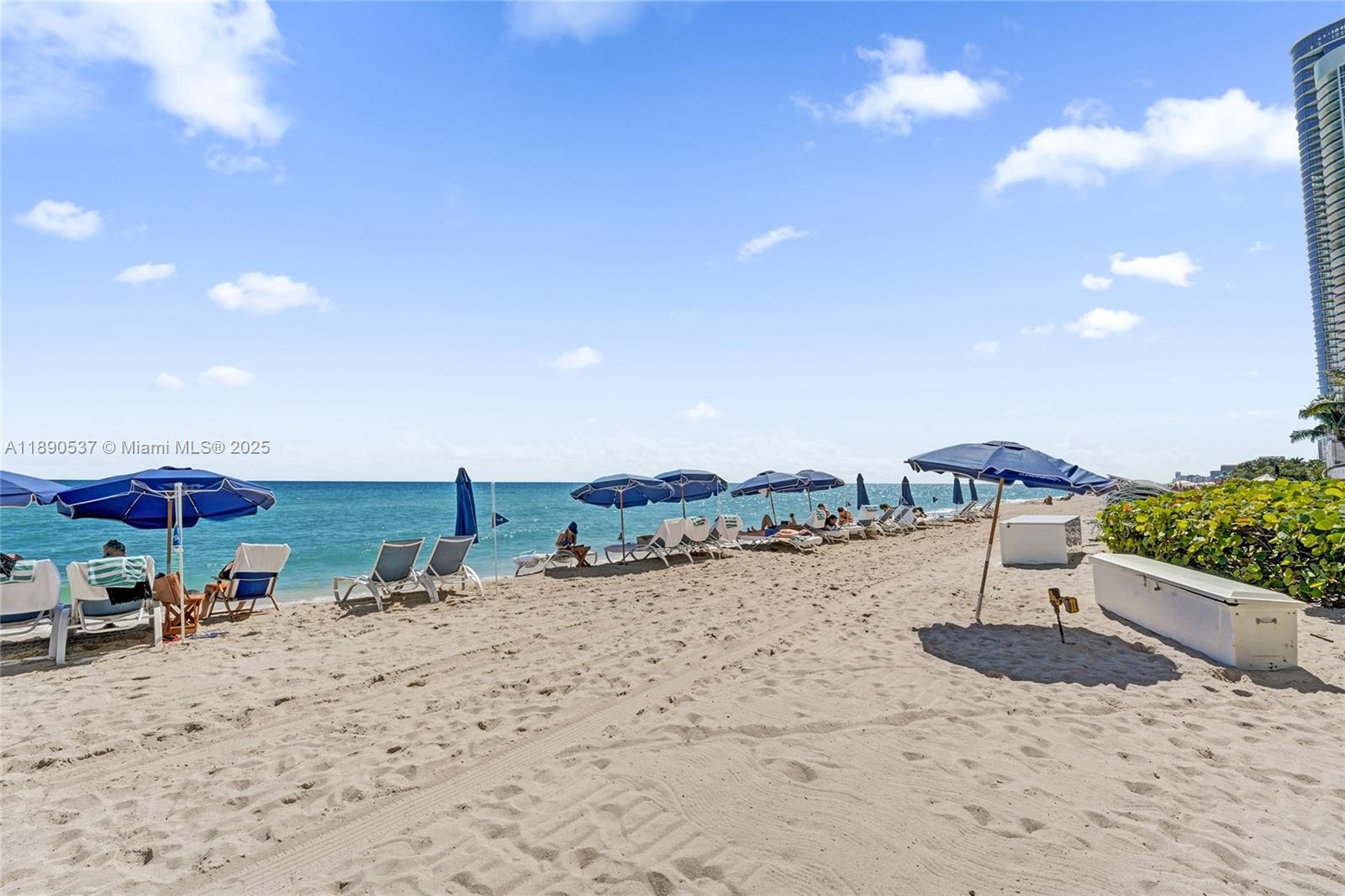 TURNBERRY OCEAN COLONY SO - Residential