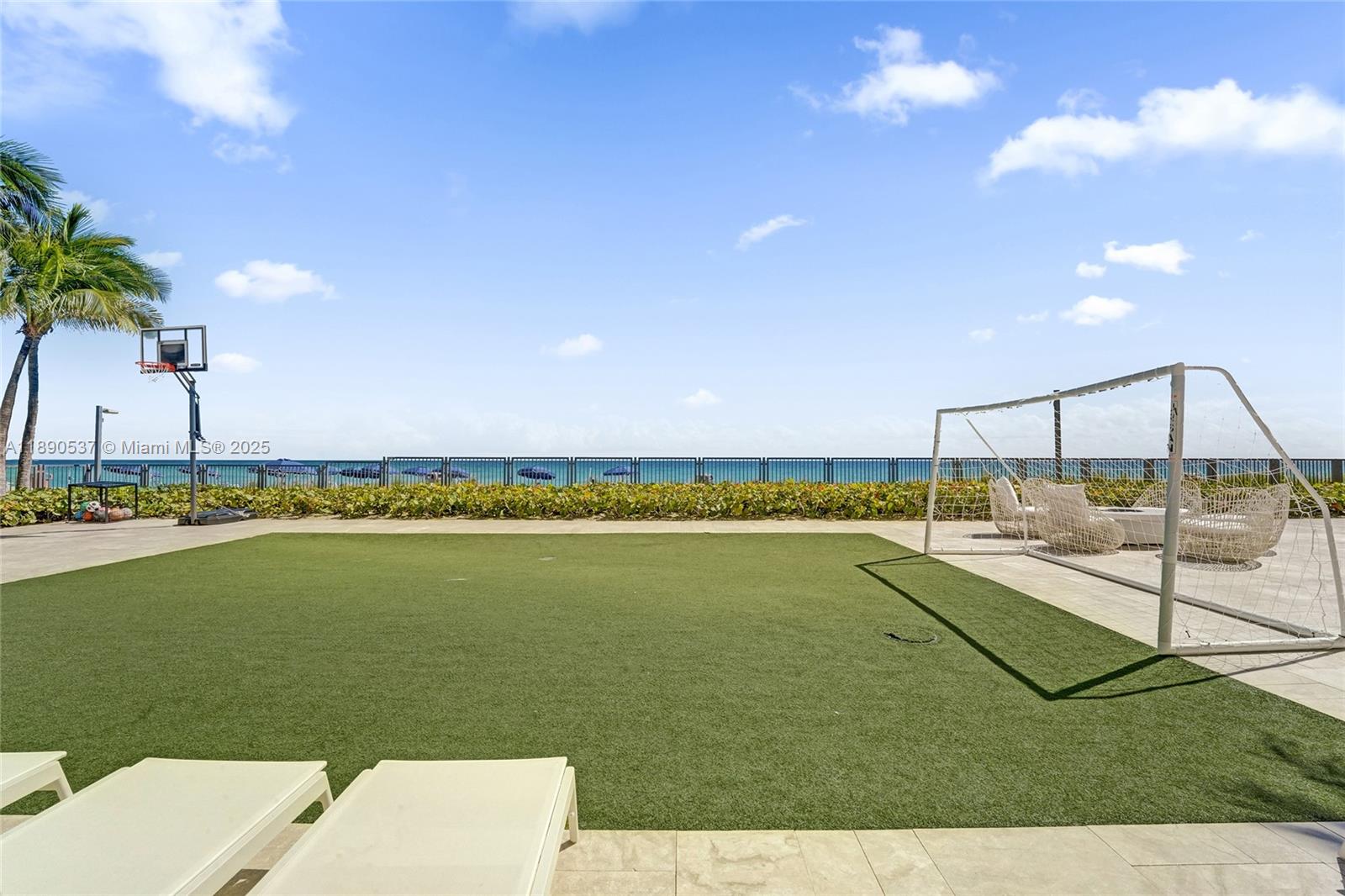 TURNBERRY OCEAN COLONY SO - Residential