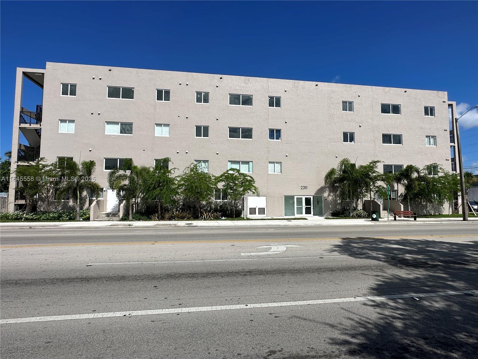 Spacious 2 bed/ 2 Bath in new building located in Allapattah Area, just 15 min drive to Downtown Miami, Brickell, Miami Beach, Wynwood, etc. Easy to show, please TEXY Listing Agent to coordinate showing.
