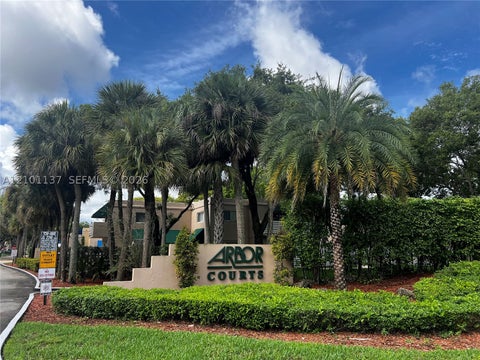 Photo of 14368 SW 98th Ter, Miami, FL 33186 (MLS # A12101137)