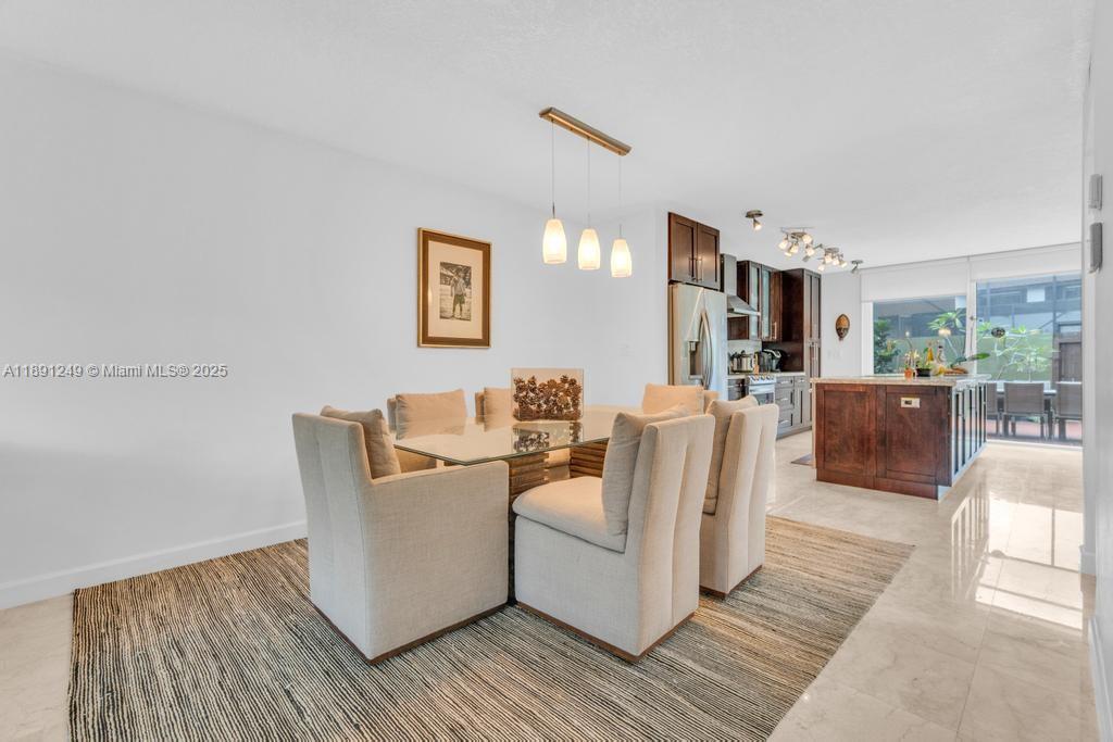 CALUSA POINT - Residential