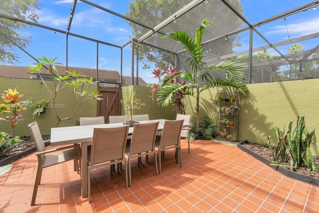 CALUSA POINT - Residential