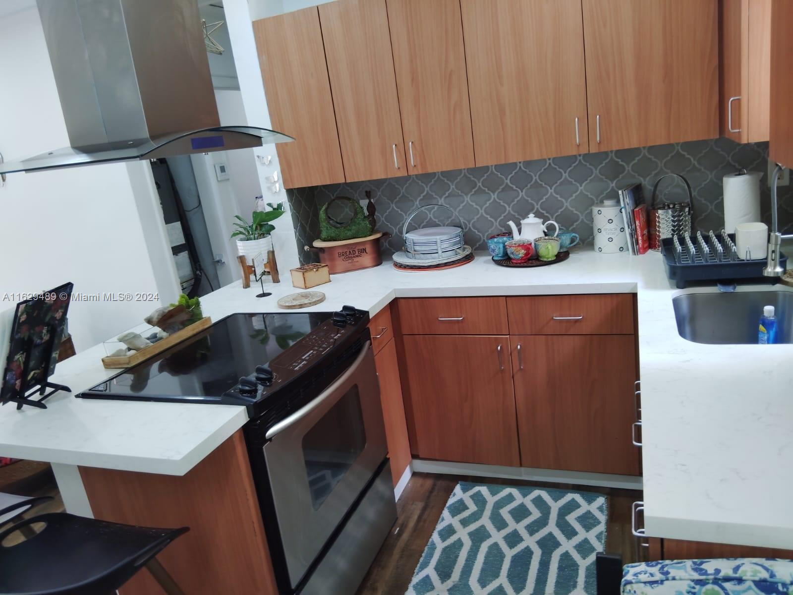 SUNRISE HEIGHTS - Residential