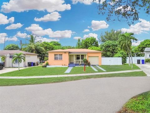 15770 NE 18th Ct North Miami Beach FL 33162