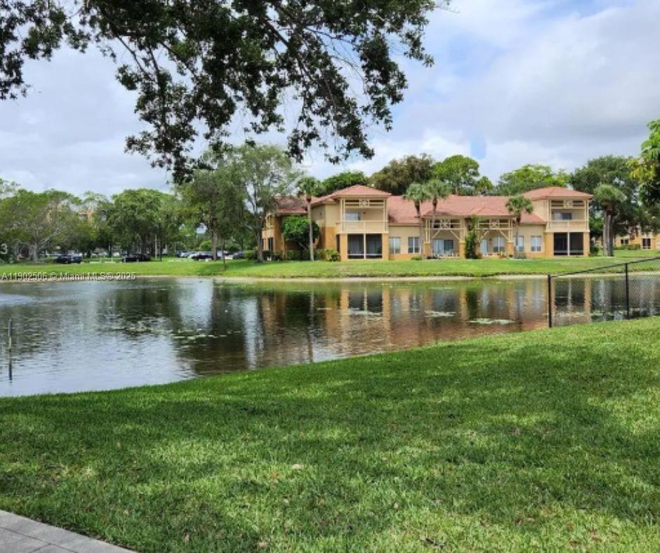 View photos, virtual tours, details... 4791 Via Palm Lks 1701