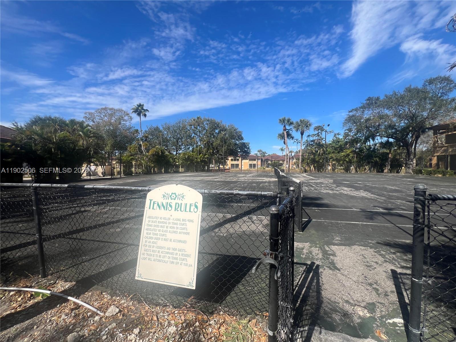 PALM LAKE CONDO - Residential