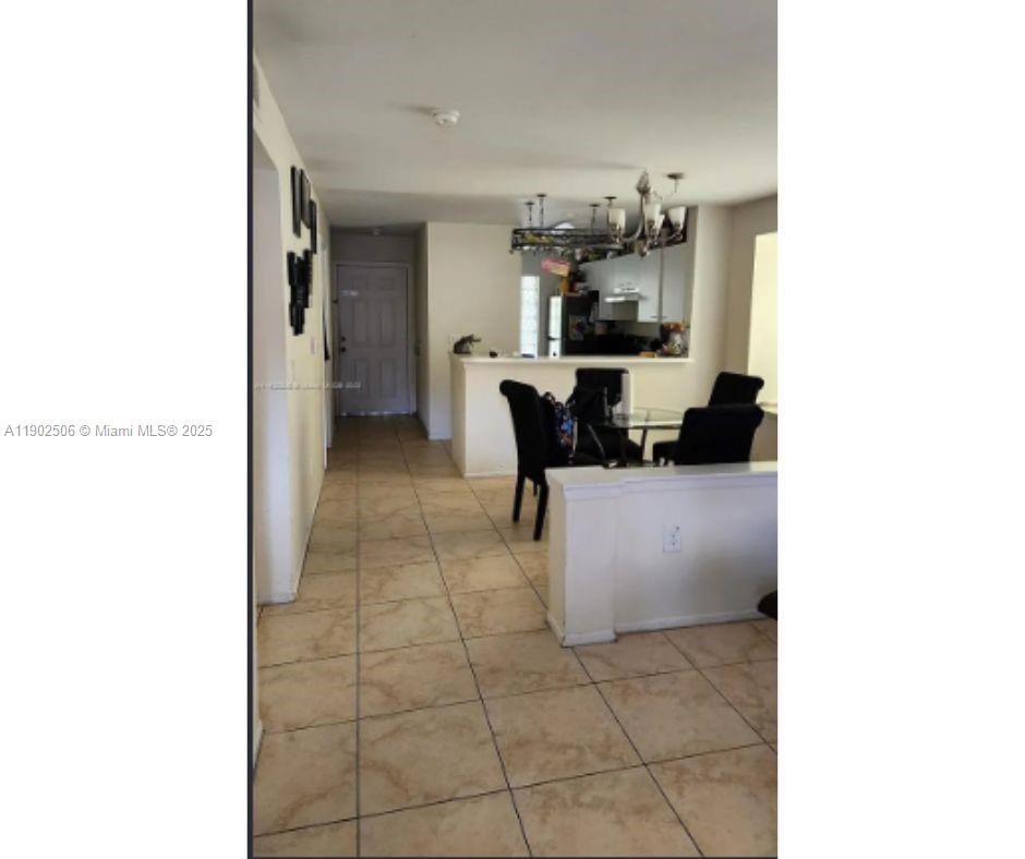 PALM LAKE CONDO - Residential