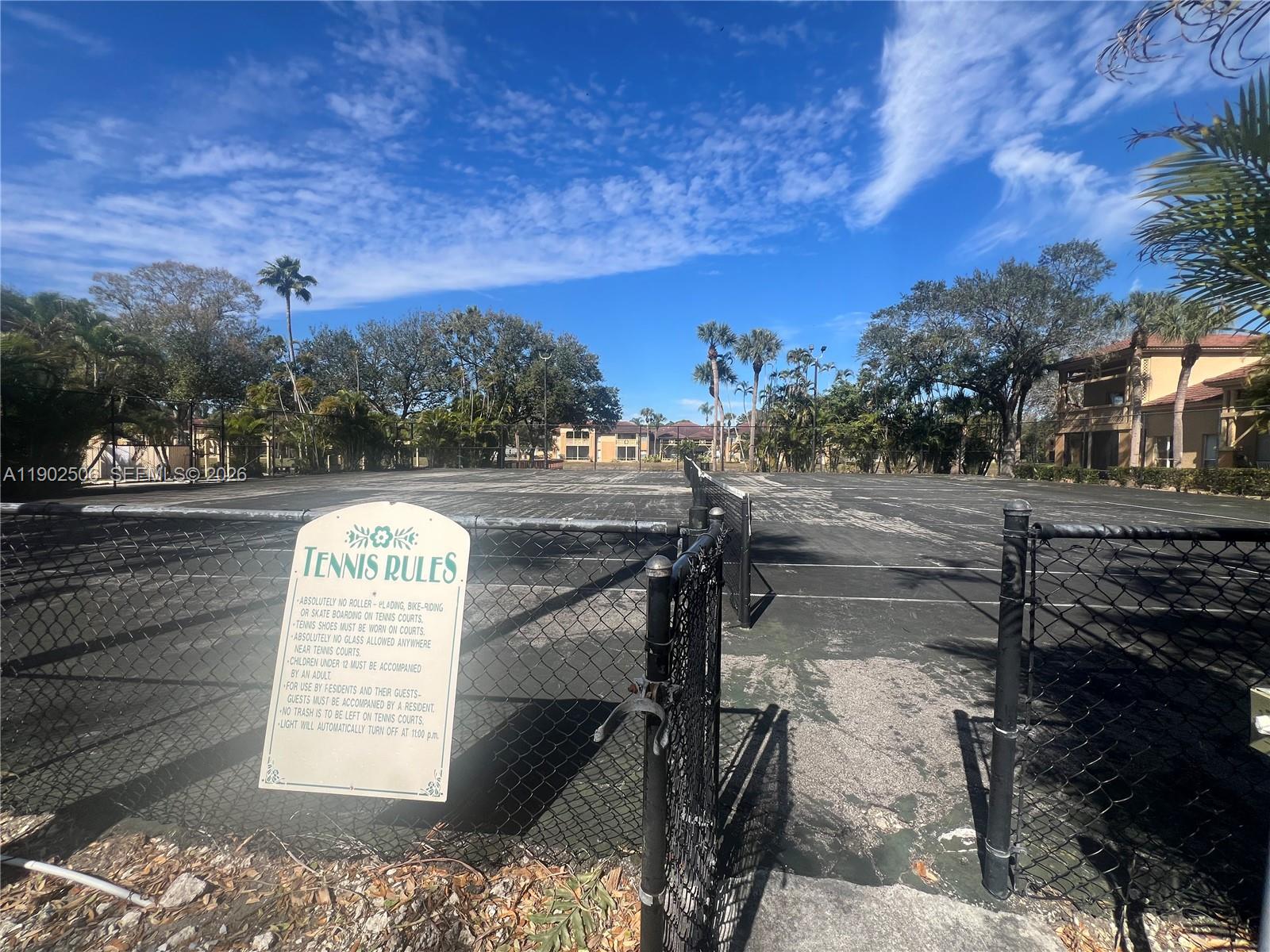 PALM LAKE CONDO - Residential