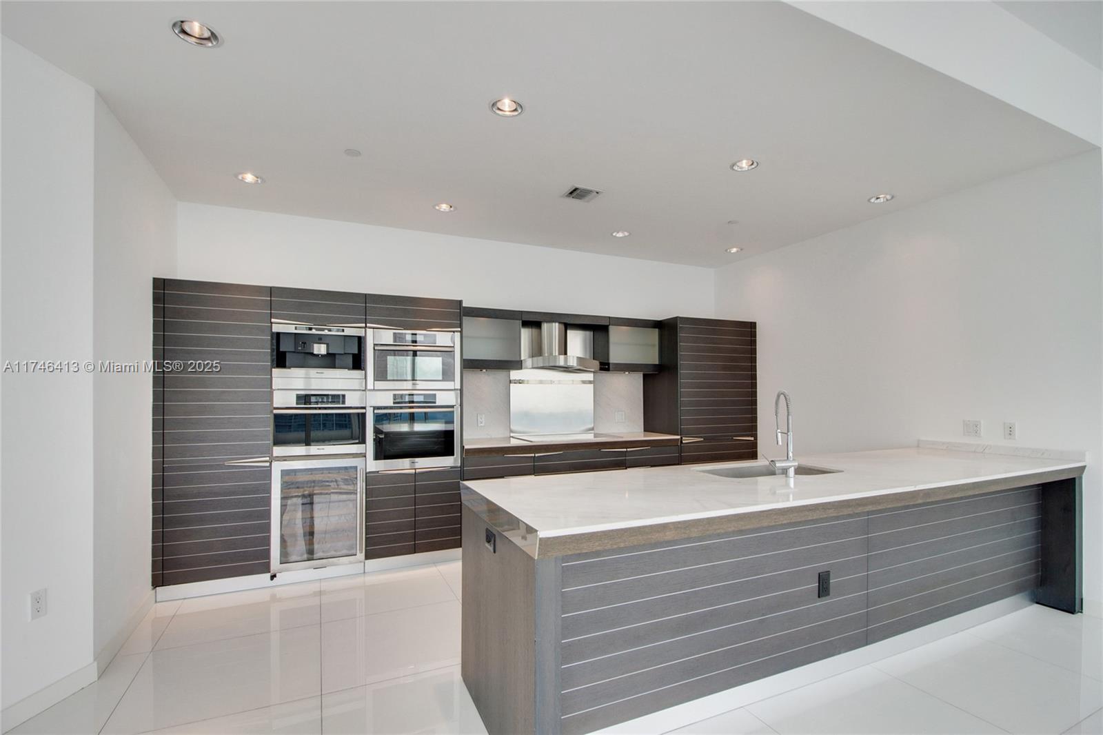 EPIC WEST CONDO - Residential