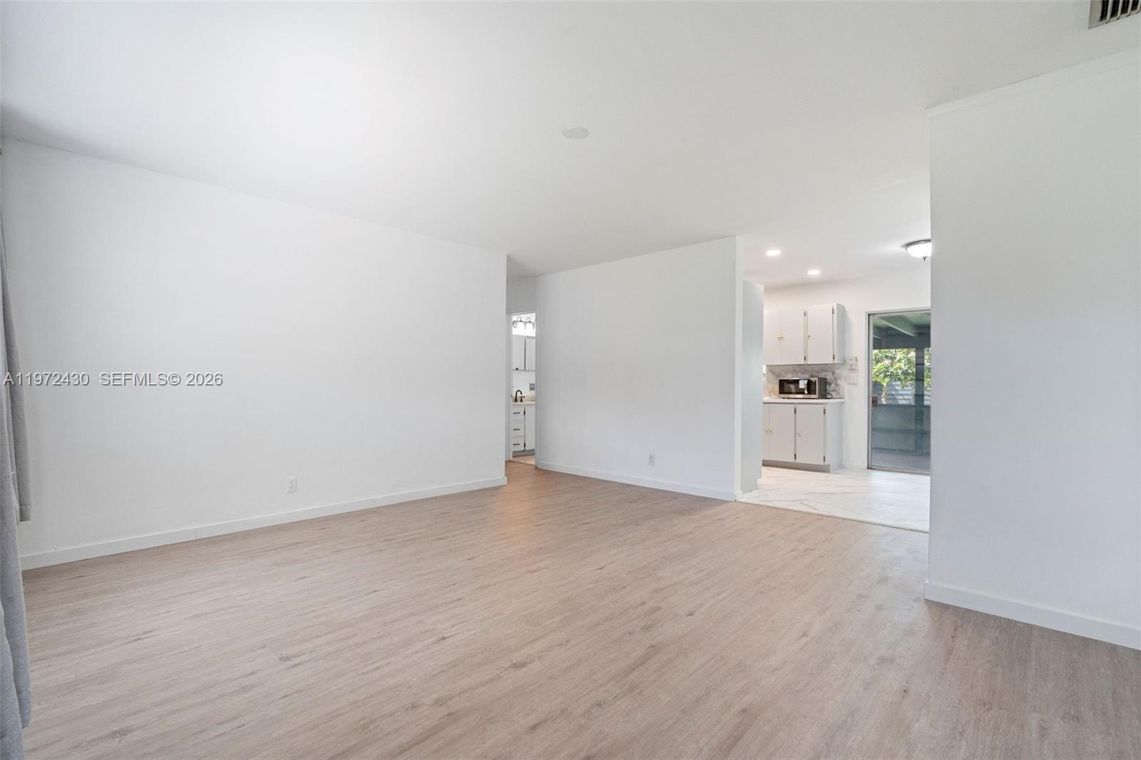 BOULEVARD HEIGHTS SEC 6 - Residential Lease