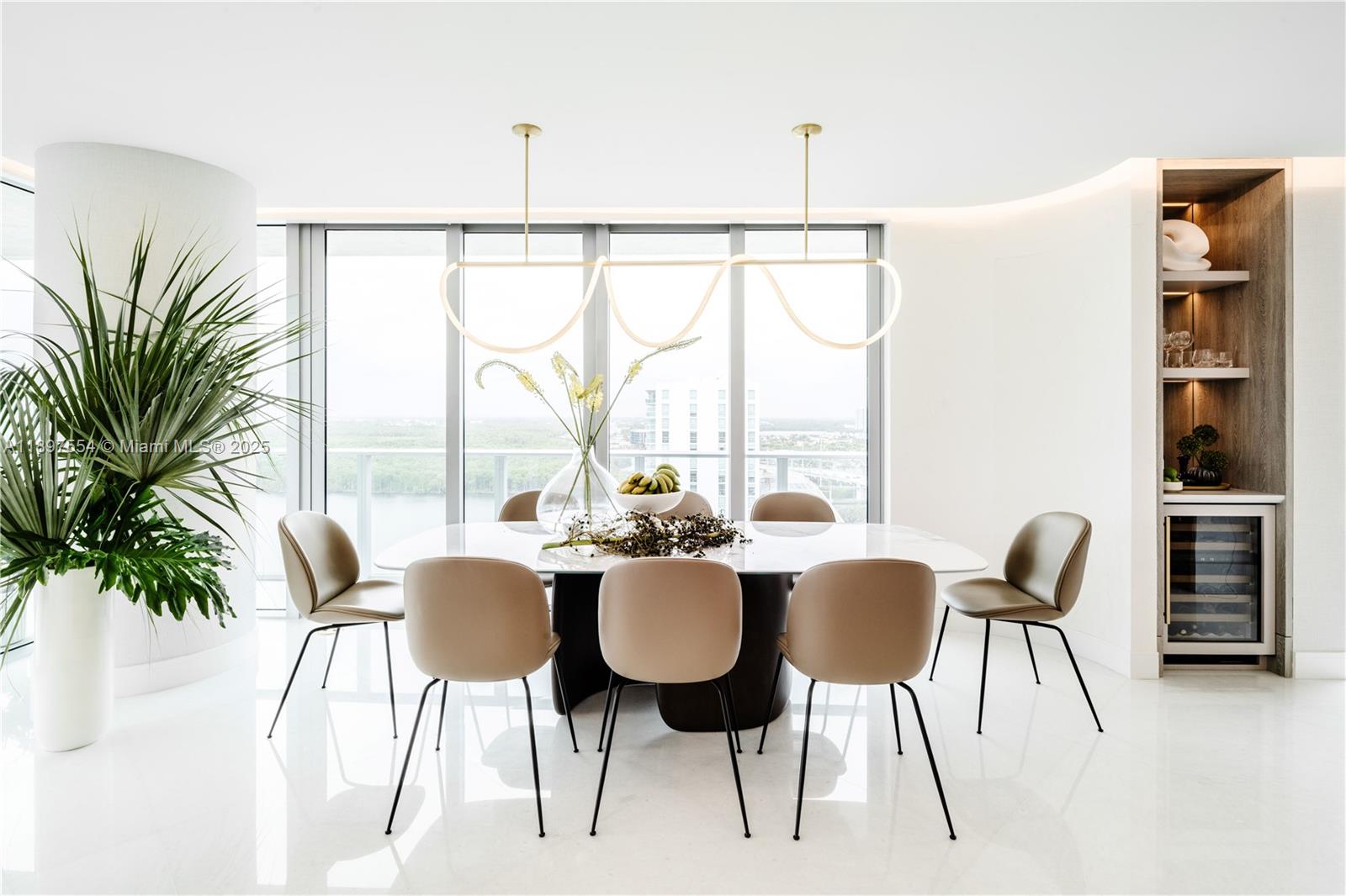 PARQUE TOWERS CONDO - Residential