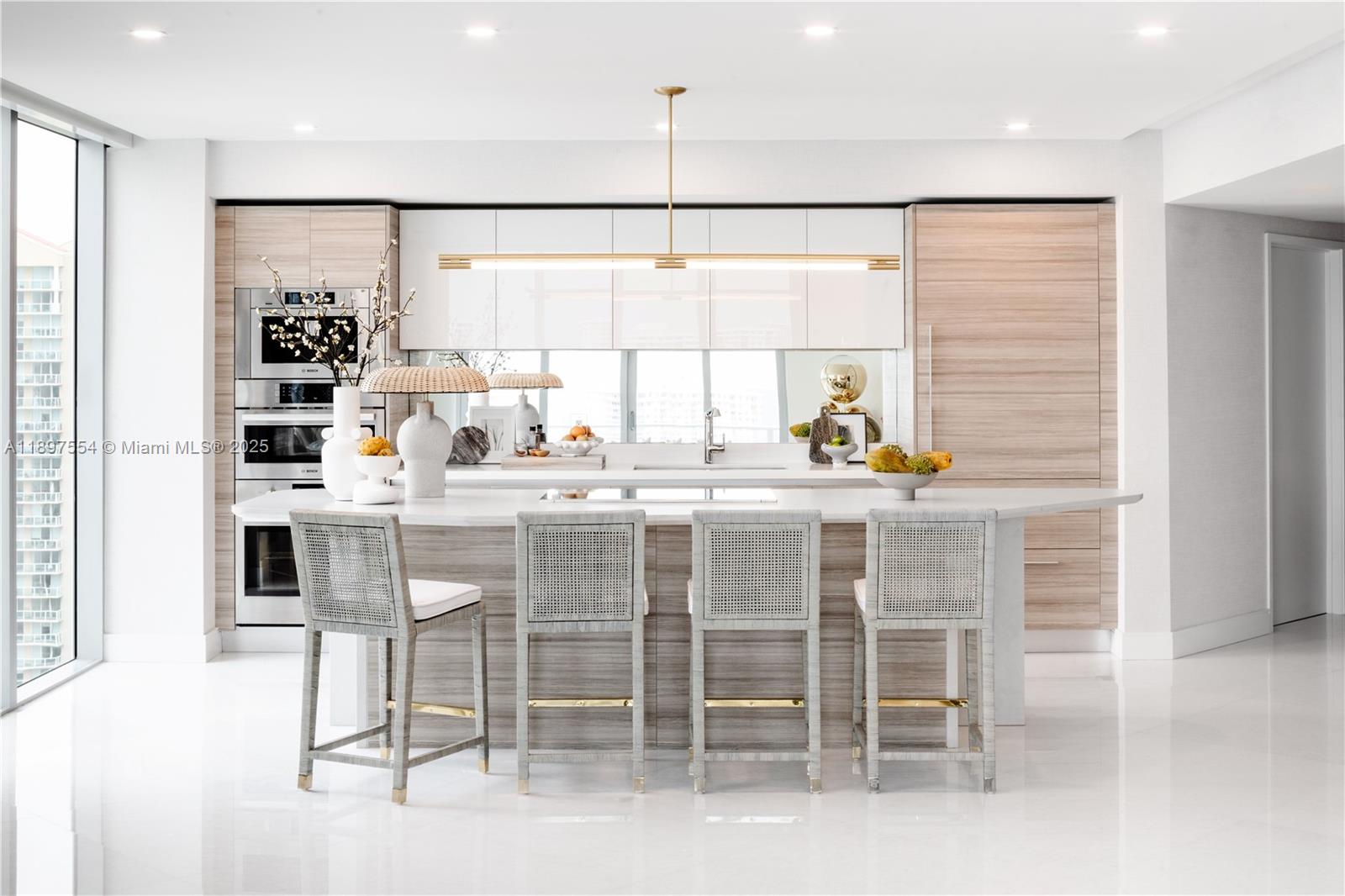 PARQUE TOWERS CONDO - Residential