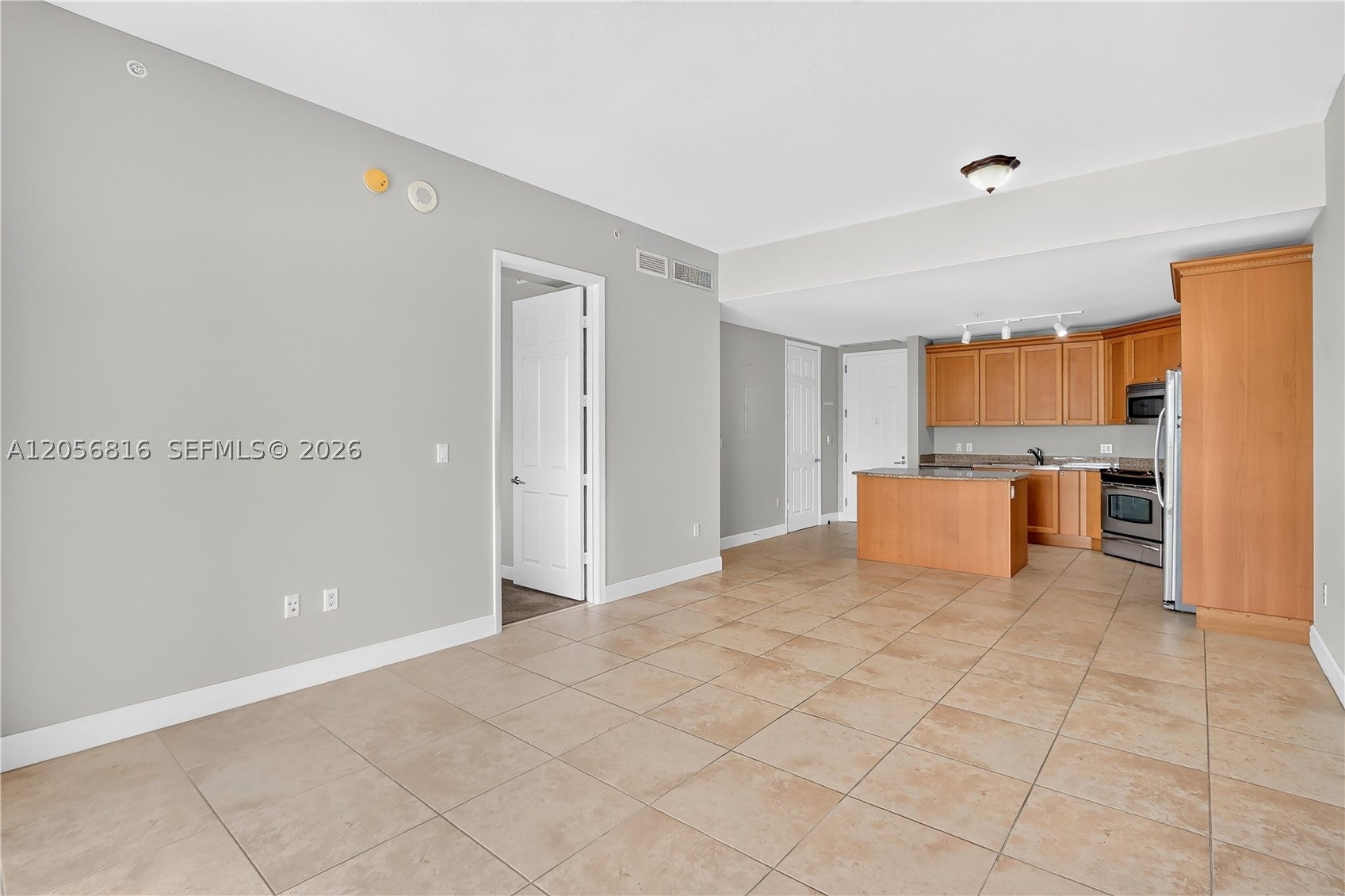 55 Merrick Way 832