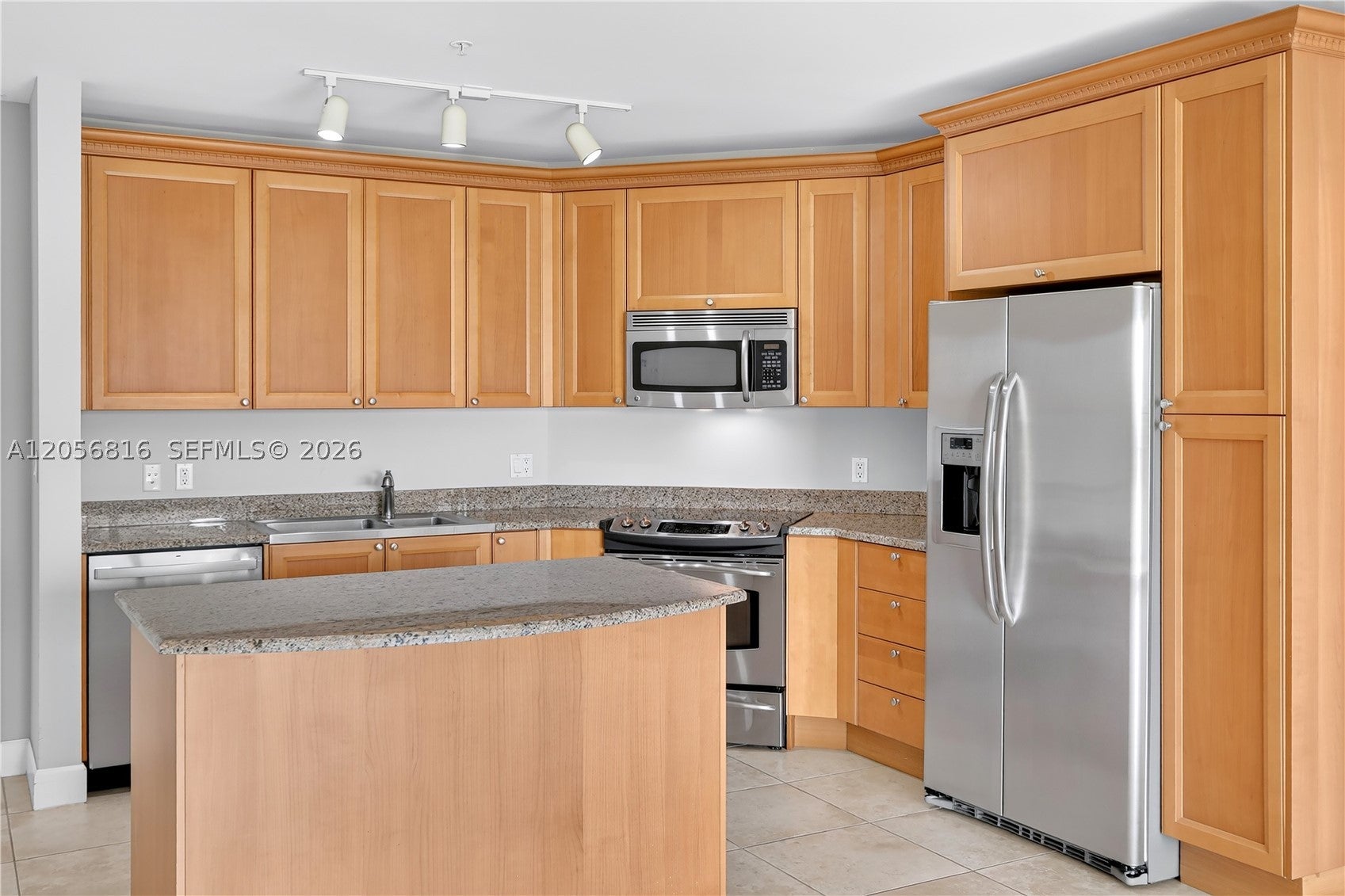 55 Merrick Way 832