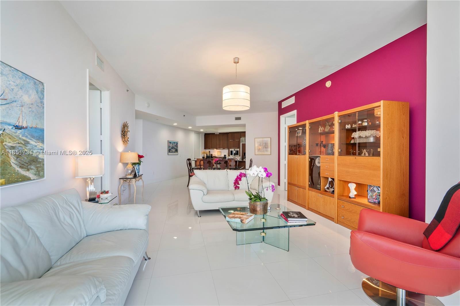 TDR TOWER III CONDO - Residential