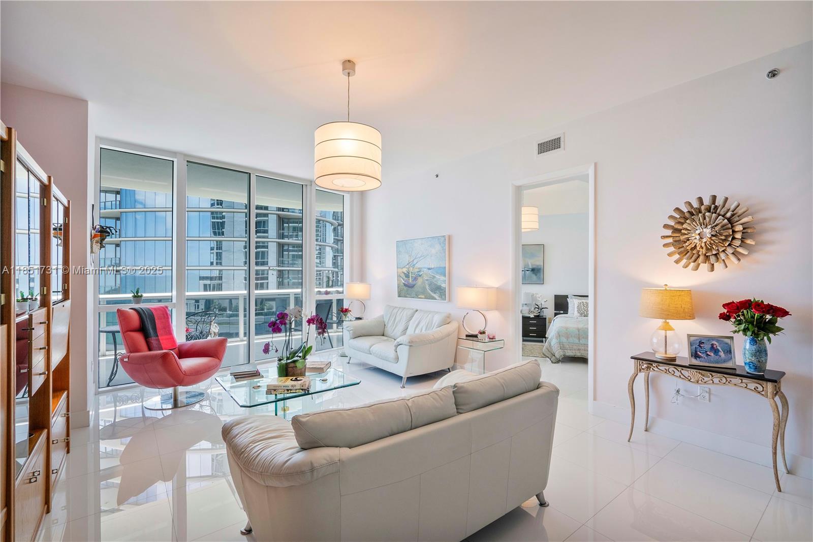 TDR TOWER III CONDO - Residential