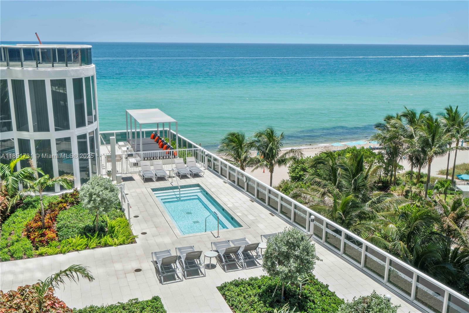 TDR TOWER III CONDO - Residential