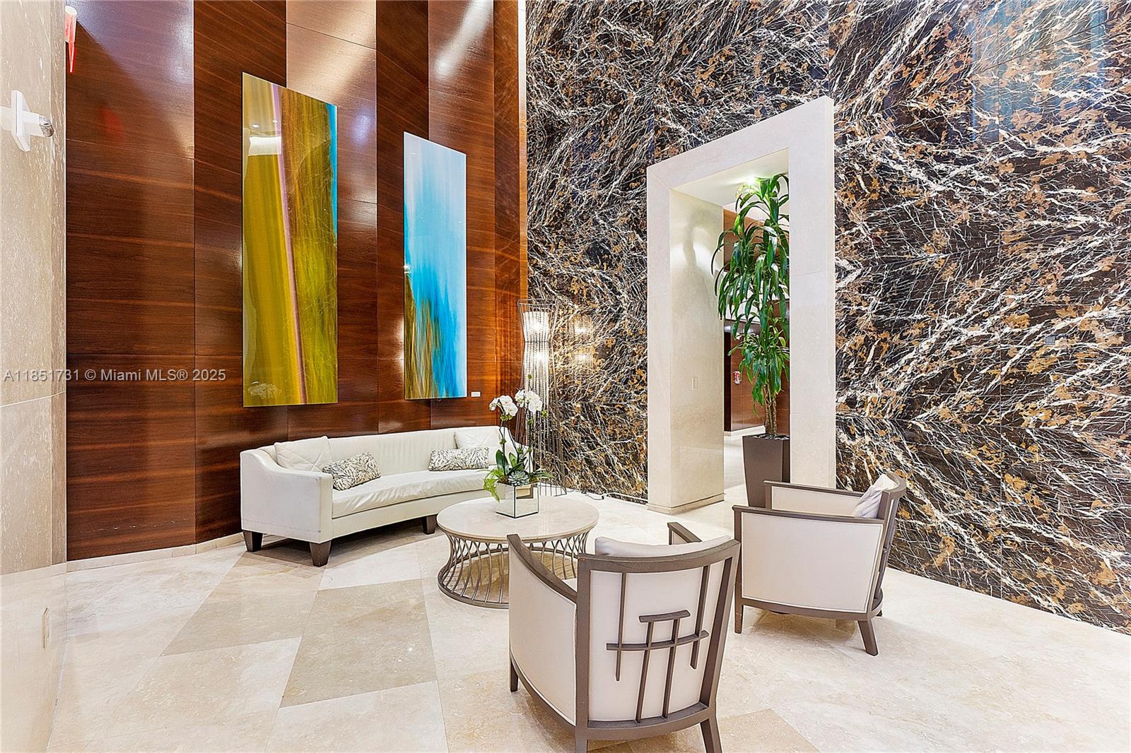 TDR TOWER III CONDO - Residential