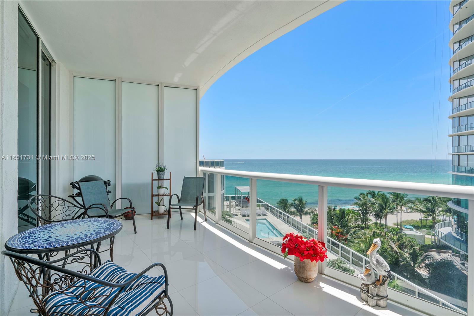 15811 Collins Ave 607