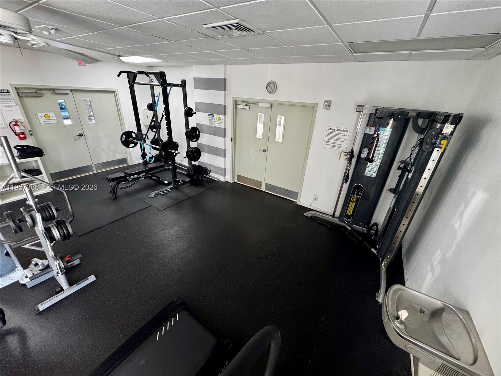 BAYVIEW TOWERS CONDO SOUT - Residential