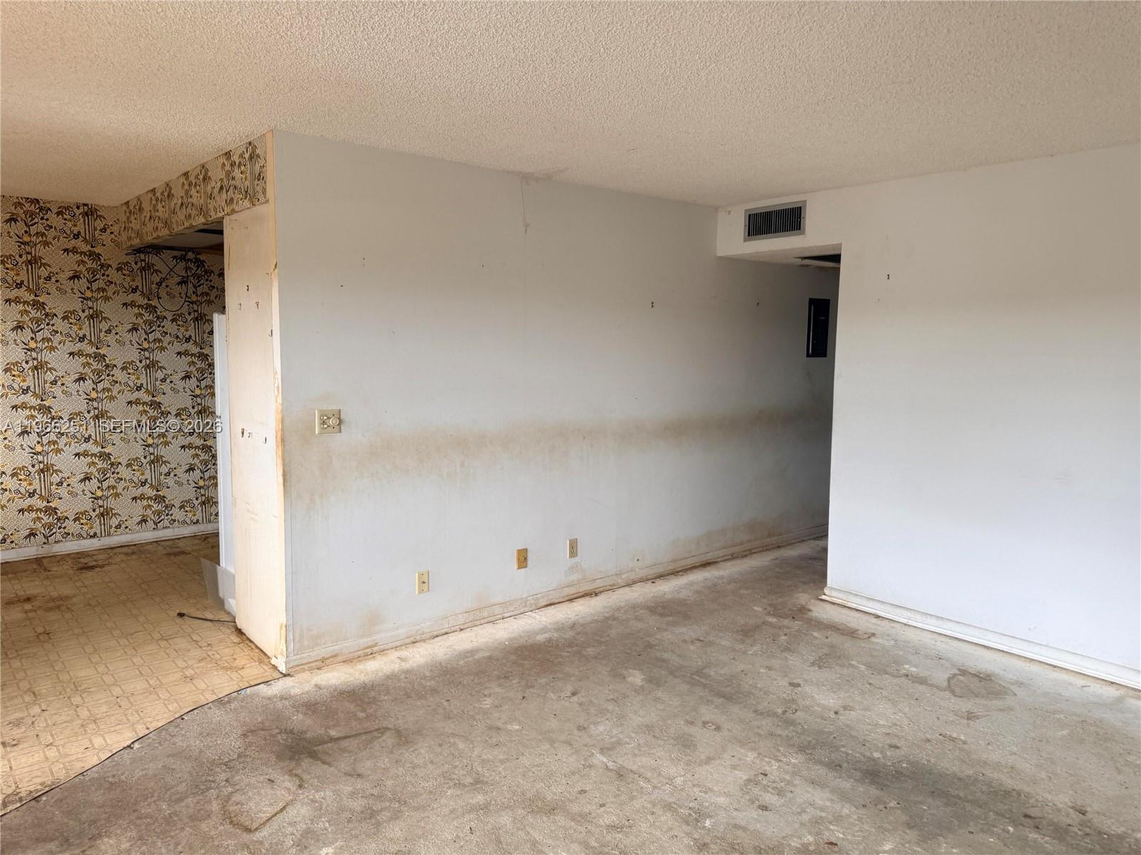 FARNHAM O CONDO - Residential