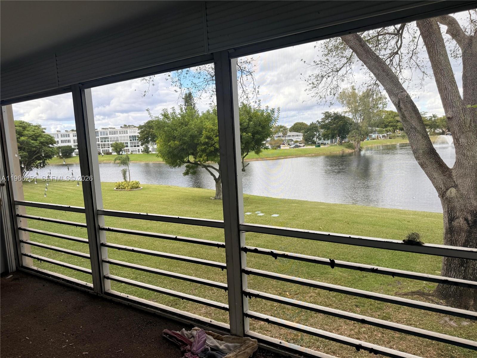 FARNHAM O CONDO - Residential