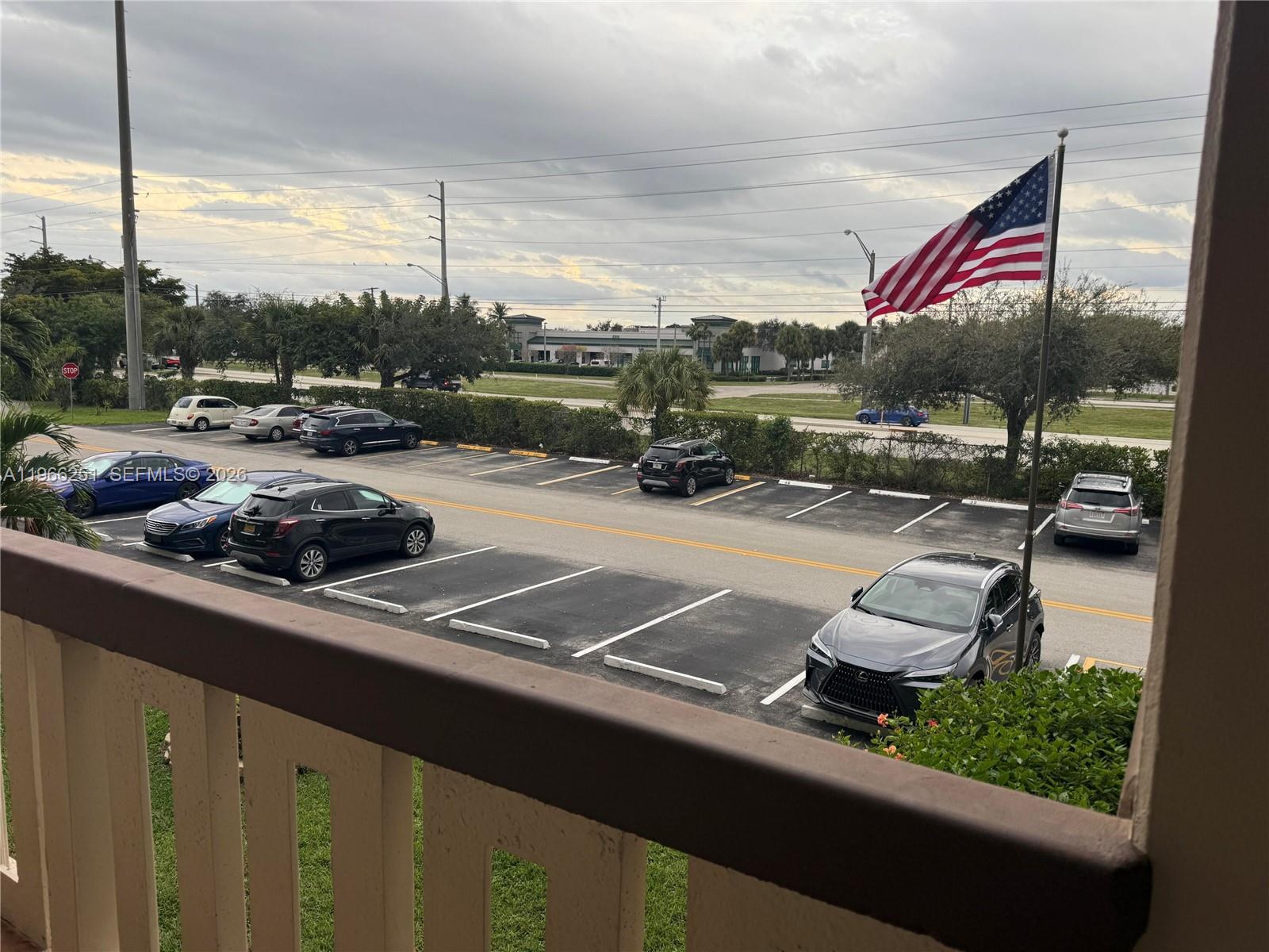 FARNHAM O CONDO - Residential