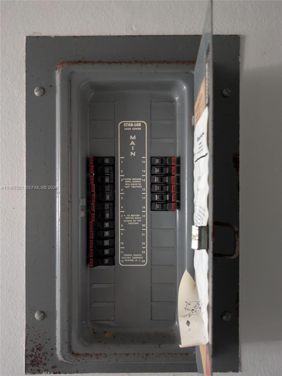 FARNHAM O CONDO - Residential