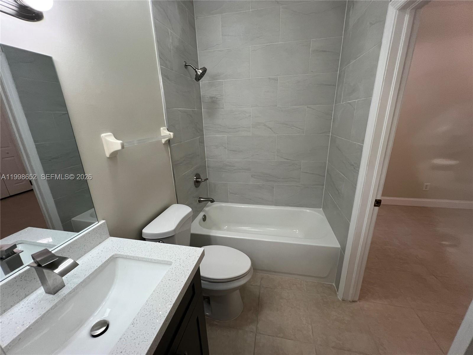 MOWRY VILLAS - Residential