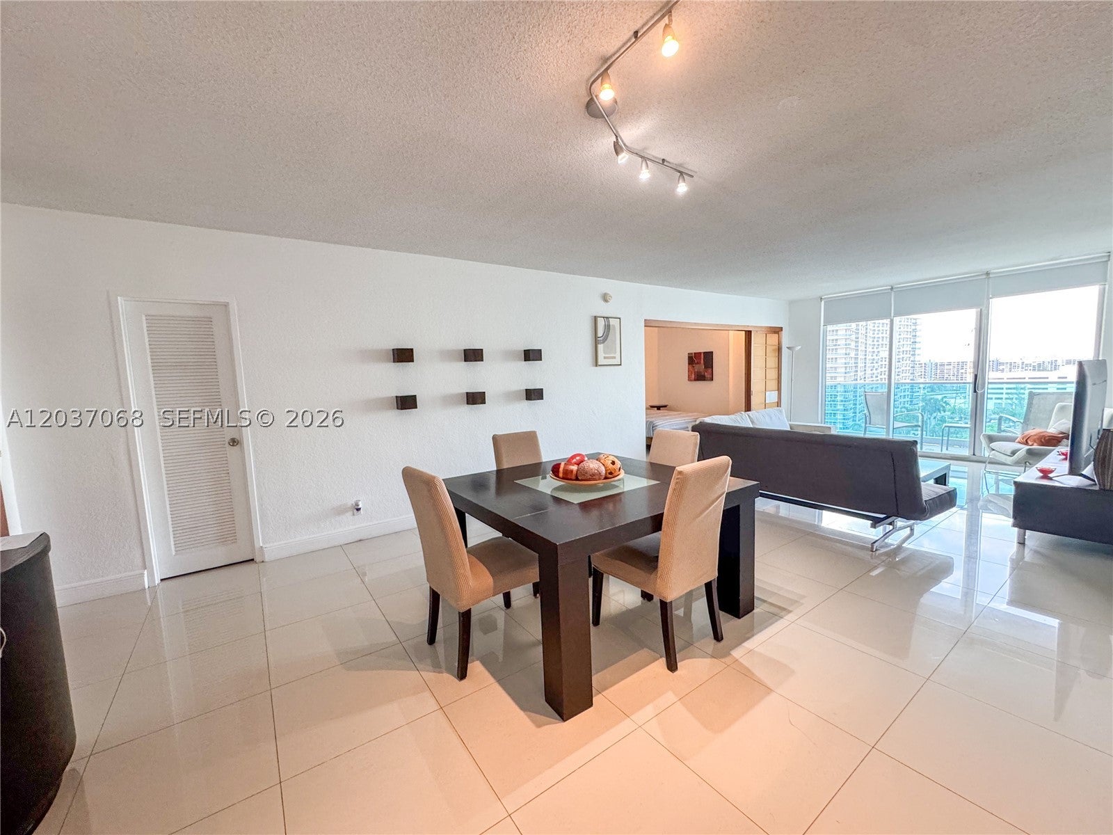 4001 S Ocean Dr 11A
