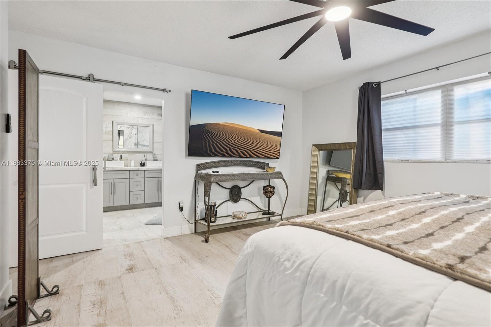 GOLDEN COURT - Residential