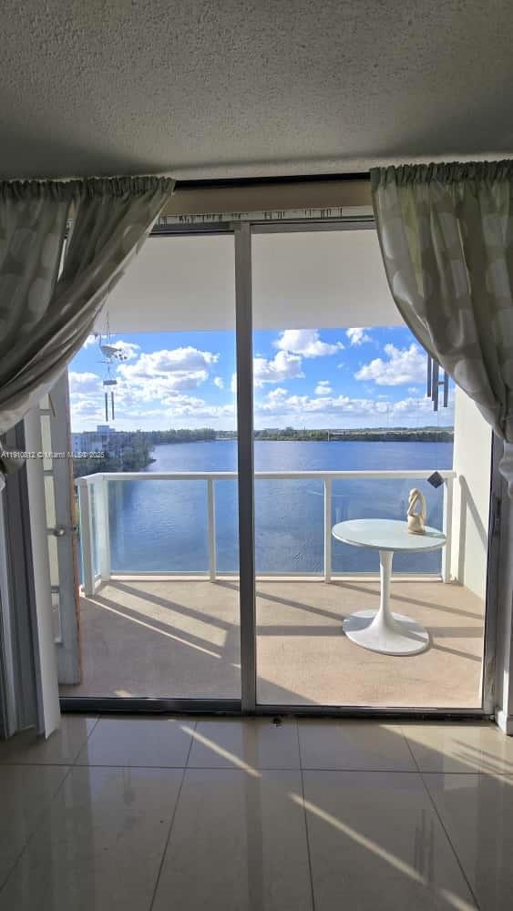 BUCKLEY TOWERS CONDO - EA - Residential