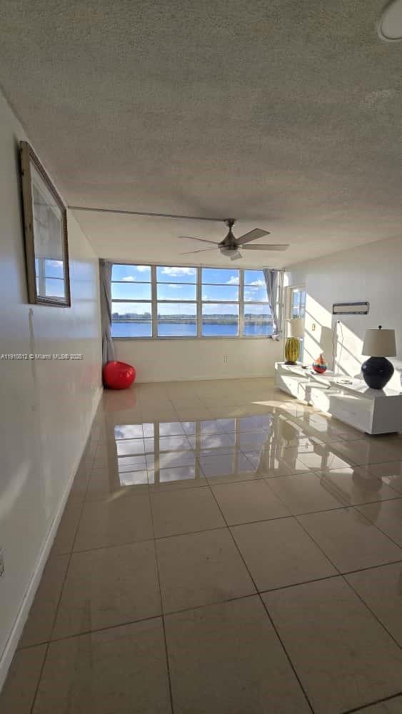 BUCKLEY TOWERS CONDO - EA - Residential