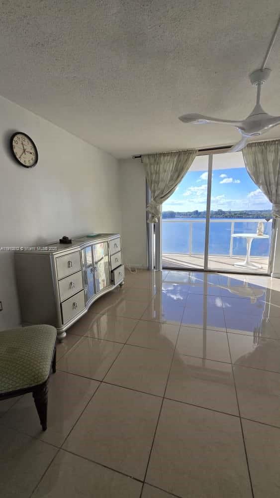 BUCKLEY TOWERS CONDO - EA - Residential