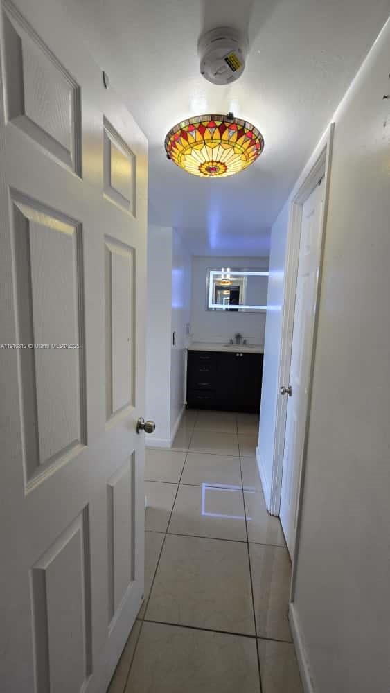 BUCKLEY TOWERS CONDO - EA - Residential