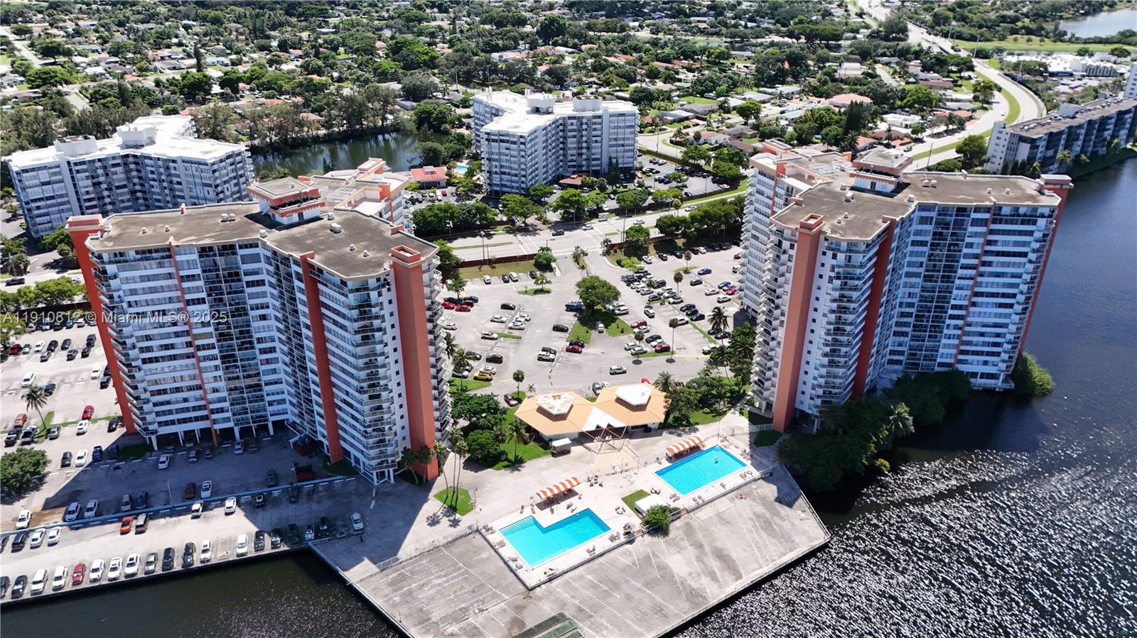 BUCKLEY TOWERS CONDO - EA - Residential