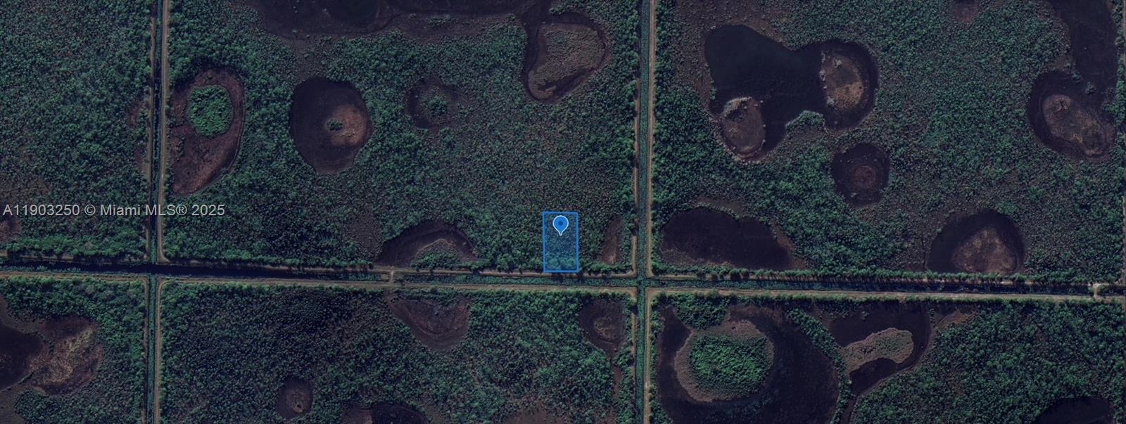 PALM BEACH HEIGHTS - Land