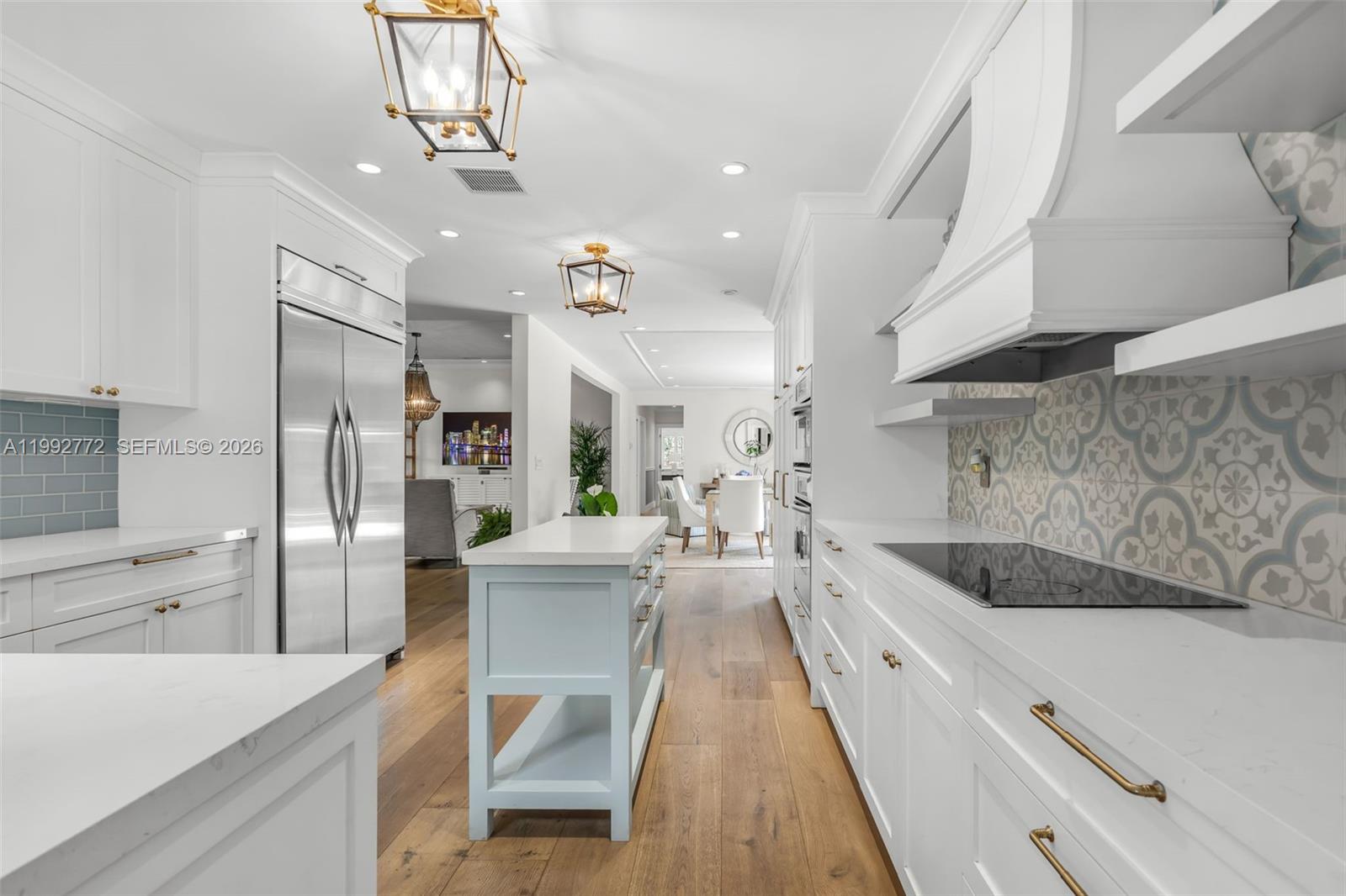 CORAL GABLES COUNTRY CLUB - Residential Lease