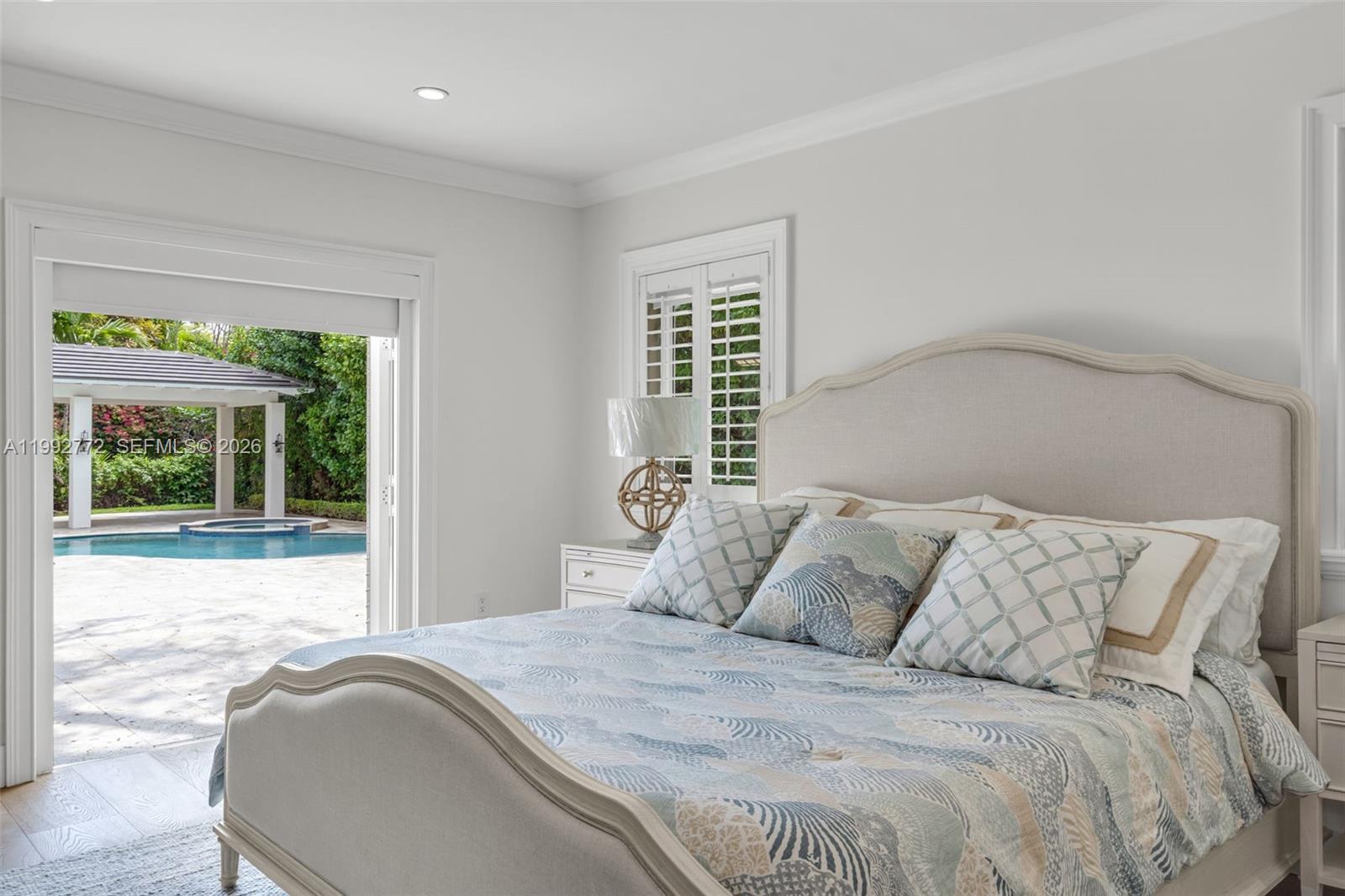 CORAL GABLES COUNTRY CLUB - Residential Lease